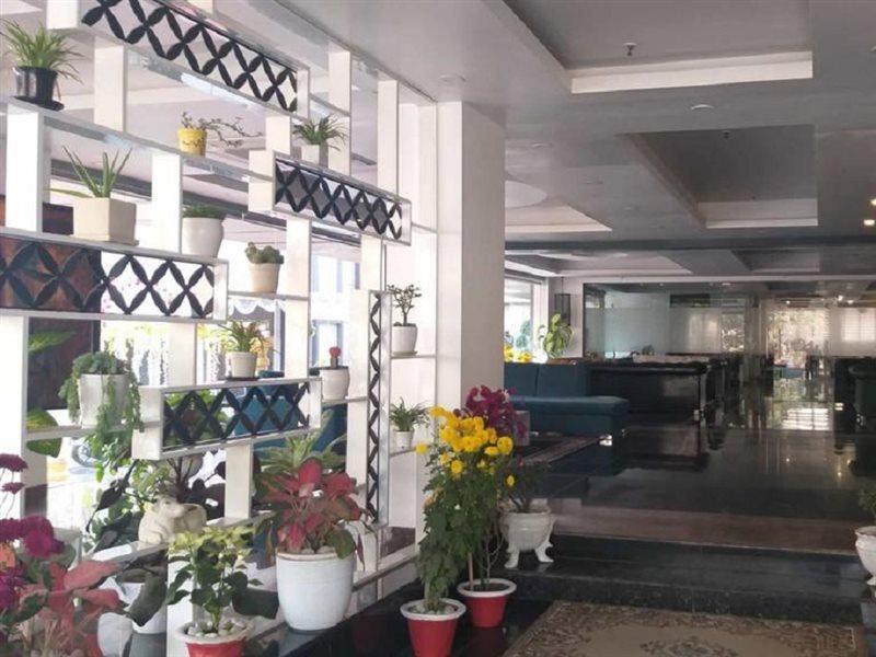 Hotel Vaibhav Varanasi Esterno foto