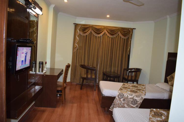 Hotel Vaibhav Varanasi Esterno foto